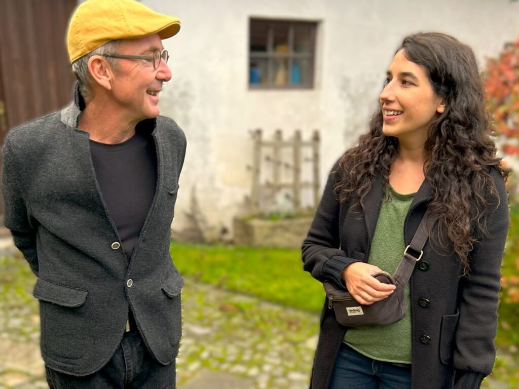 Manfred Stattler und Nora Eckhart im Gespräch