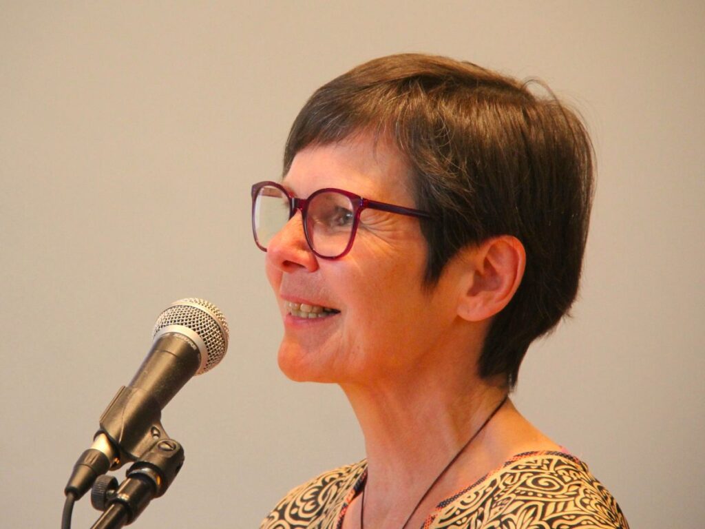 Christa Sarcletti Moderation