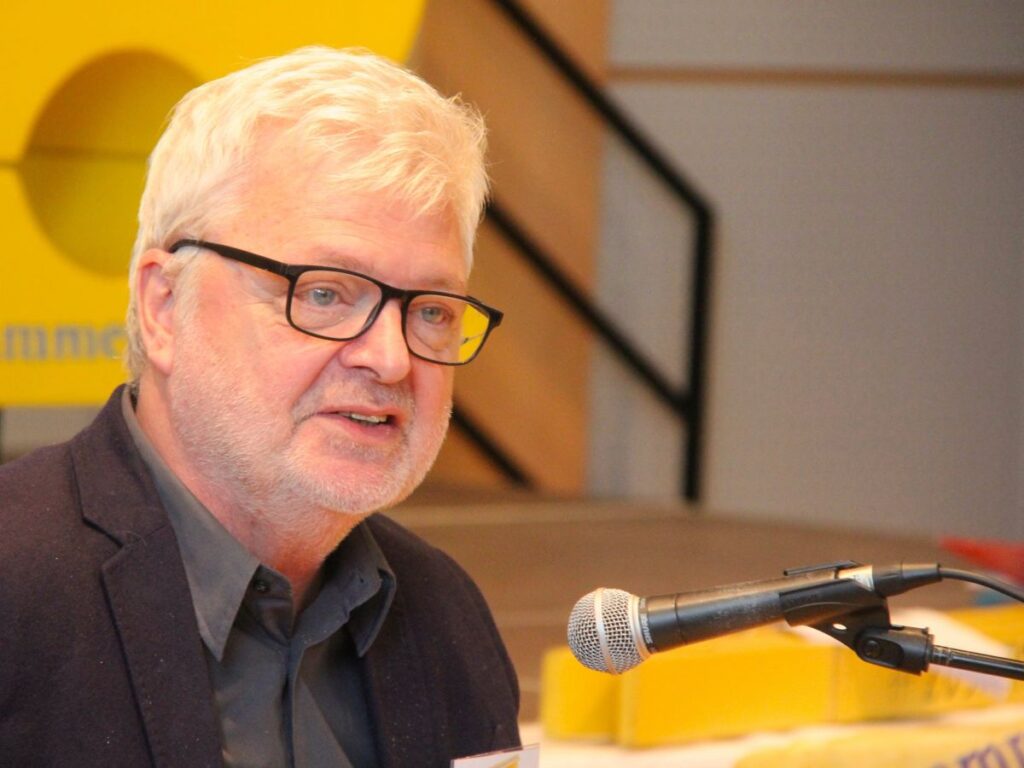 Karl Öllinger Referat
