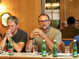 Heiße Diskussion - Zukunftssymposium 2026